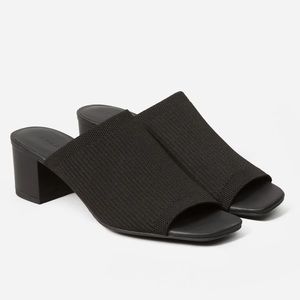 (Gently worn) Everlane: The Glove Mule in ReKnit